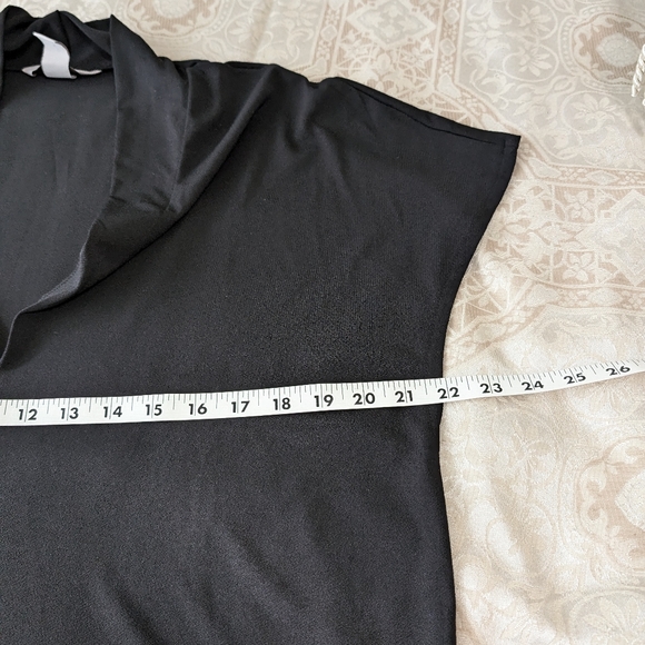 H&M Pullover Top  L - Picture 6 of 6